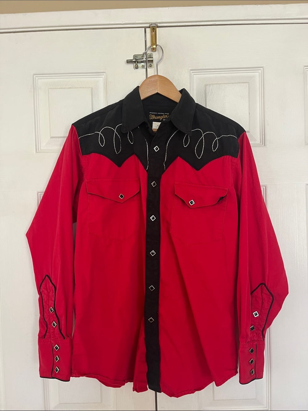 Men’s Vintage‎ Wrangler shirt Heavy Weight triangle Pearl Snap Western Style